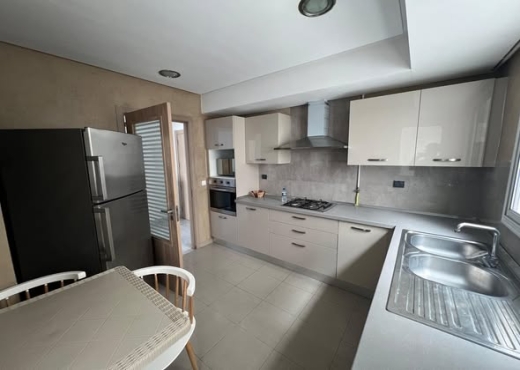 appartement S+2 meublé - Bien immobilier à {"id":23,"country_id":219,"name":"TUNIS","slug":"tunis"} - Agence Immobilière immo\'in