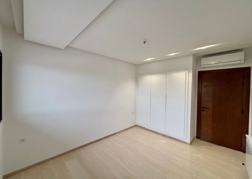 un magnifique appartement S2 - Bien immobilier à {"id":23,"country_id":219,"name":"TUNIS","slug":"tunis"} - Image 4 - Class One Immo - Agence Immobilière Class One Immo