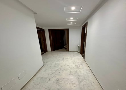 la location un bel appartement - Bien immobilier à {"id":23,"country_id":219,"name":"TUNIS","slug":"tunis"} - Image 4 - Class One Immo - Agence Immobilière Class One Immo
